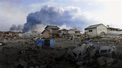 Tōhoku maanjäristys ja tsunami: Energian varantojen uudelleenarviointi ja Japanin ydinenergiapolitiikan muutos 21. vuosisadalla